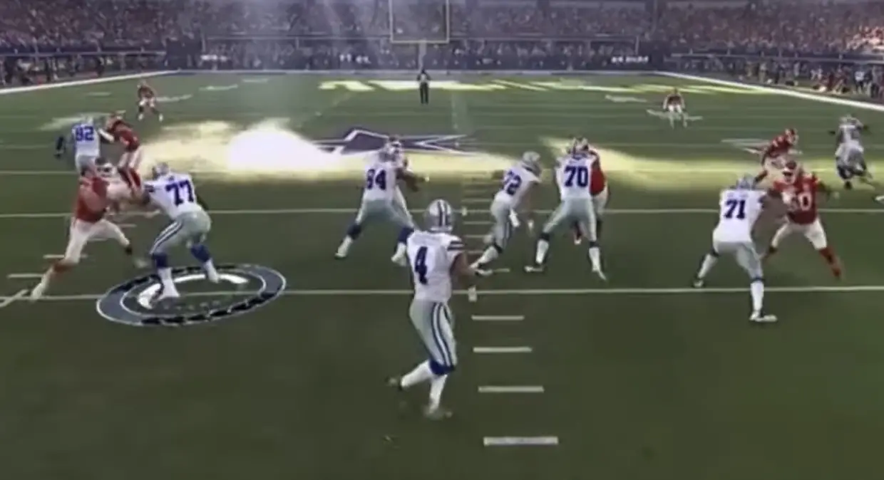 Tyron Smith